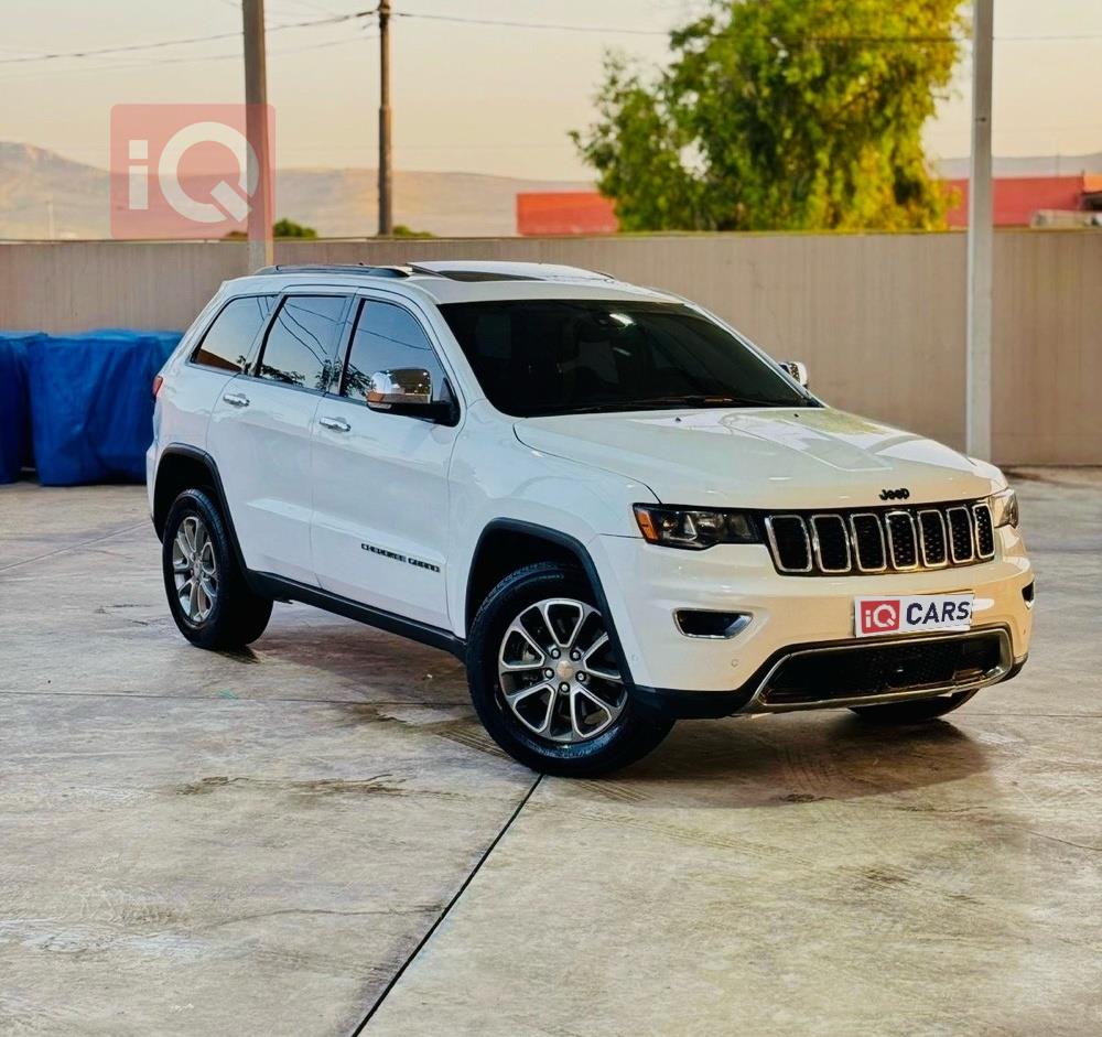 جيب جراند شيروكي